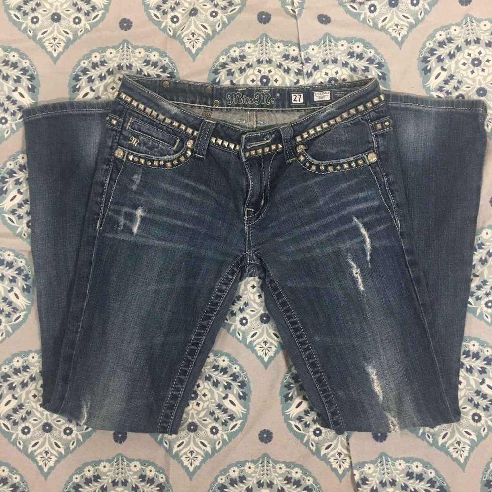 Miss Me W27 L31 Medium Wash Studs Distressing Boot